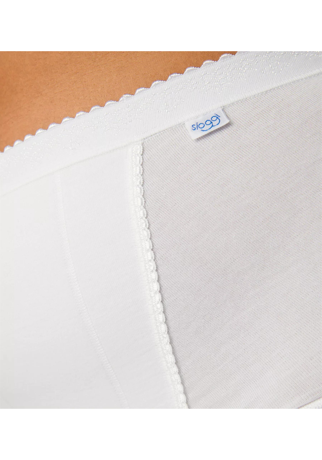 image_7_10005203_0003_6jpgdate-modefied2021-12-06T193 Sloggi Women Control Maxi (1-pack), dames slip, wit