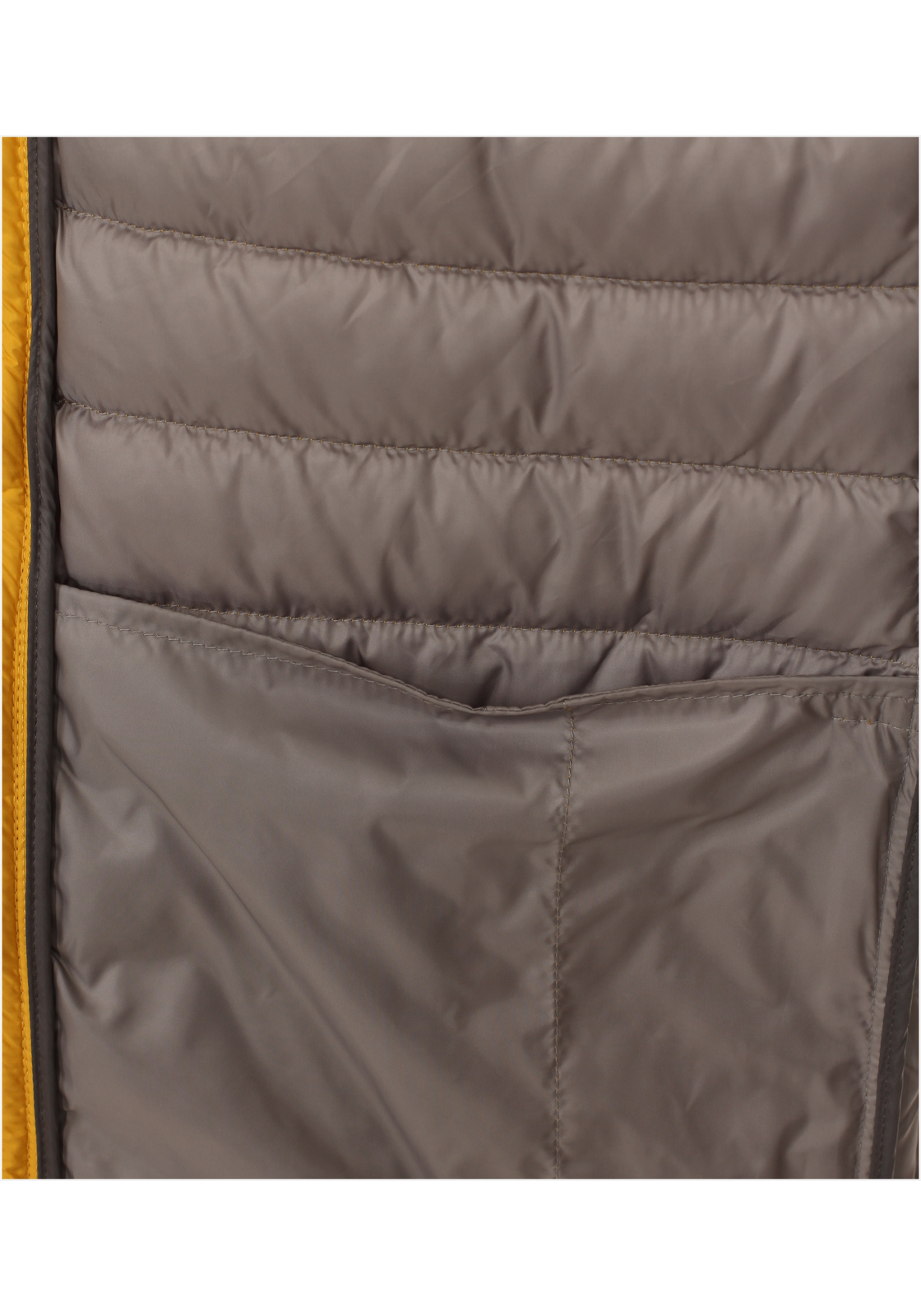 image_6_ae4b24510ed8fc2d1d64415960a56d3bjpgautoformatbgF3F3F3blend-alpha100blend-colorF3F3F3blend-modedarkenfitclampp CASA MODA comfort fit bodywarmer, geel
