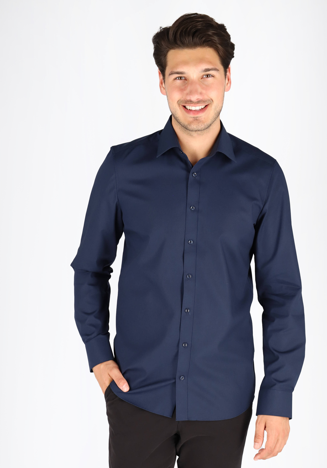 03-4055987956761-social-Shoot_Milan_894480_Marvelis-tm_juni_2028-basis-6799-64-80_HR MARVELIS body fit overhemd, donkerblauw