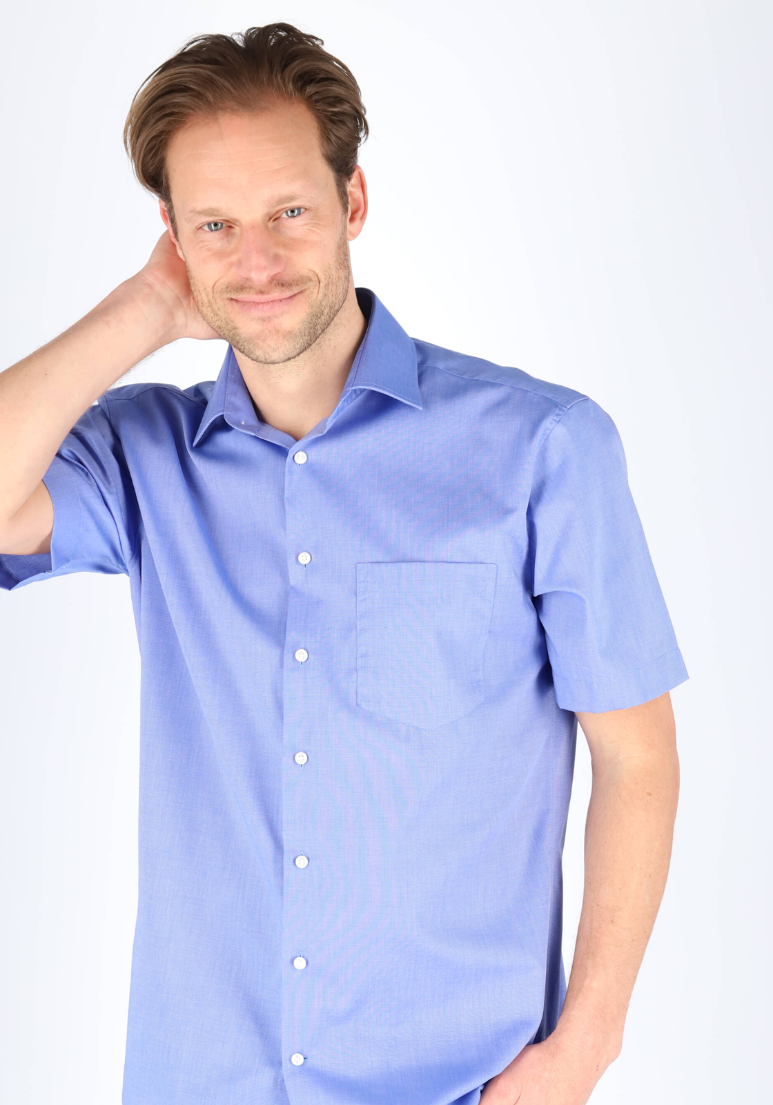03-4021641477972-social-Bas_shoot_tm_feb_2028_864804_Basis_003001-14_HR Seidensticker regular fit overhemd, korte mouw, middenblauw fil a fil
