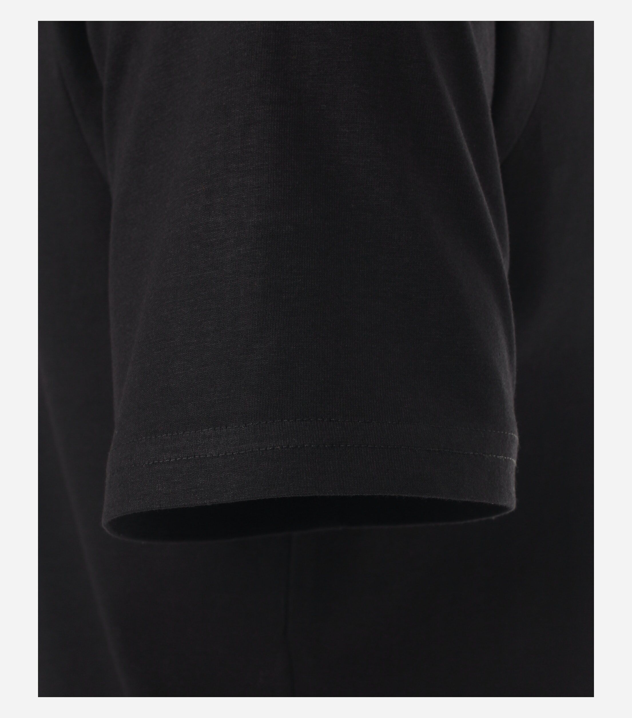 Redmond regular fit T-shirt, korte mouw V-hals, zwart