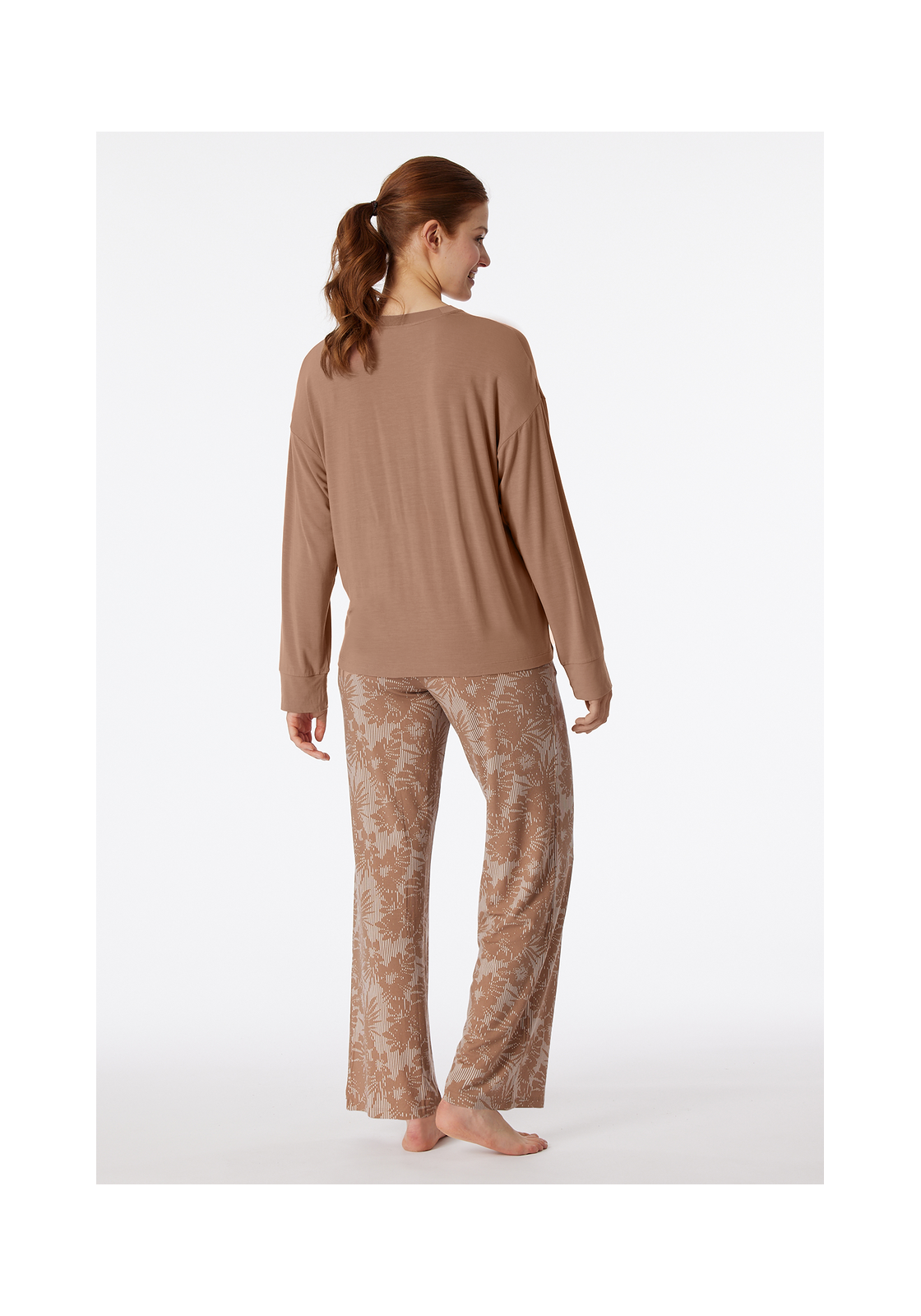 image_4_181226-407_1_1280x1280 SCHIESSER selected! premium inspiration pyjamaset, dames pyjama van lange klei