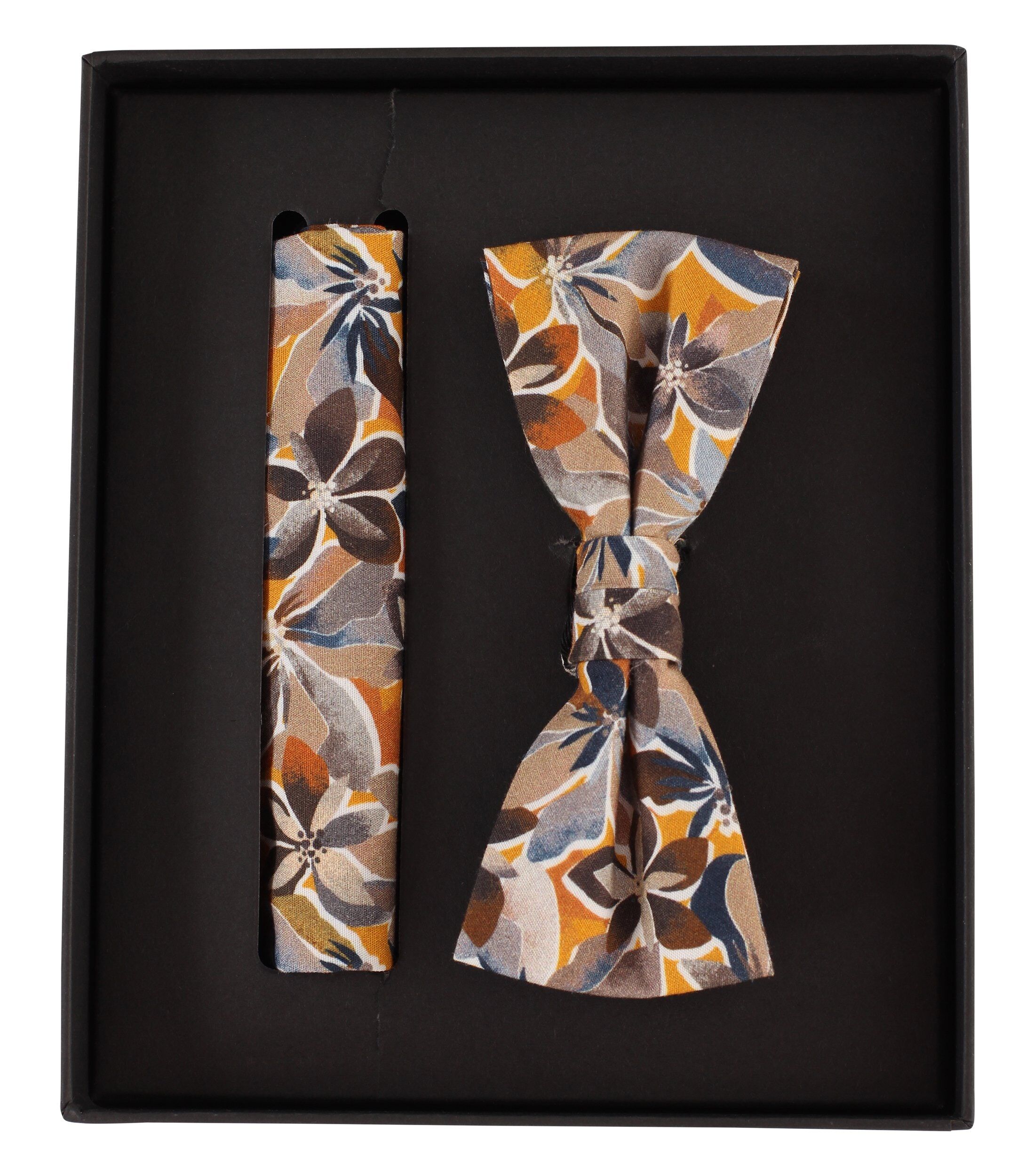 VENTI set met vlinderdas en pochet, beige met blauw en bruin dessin