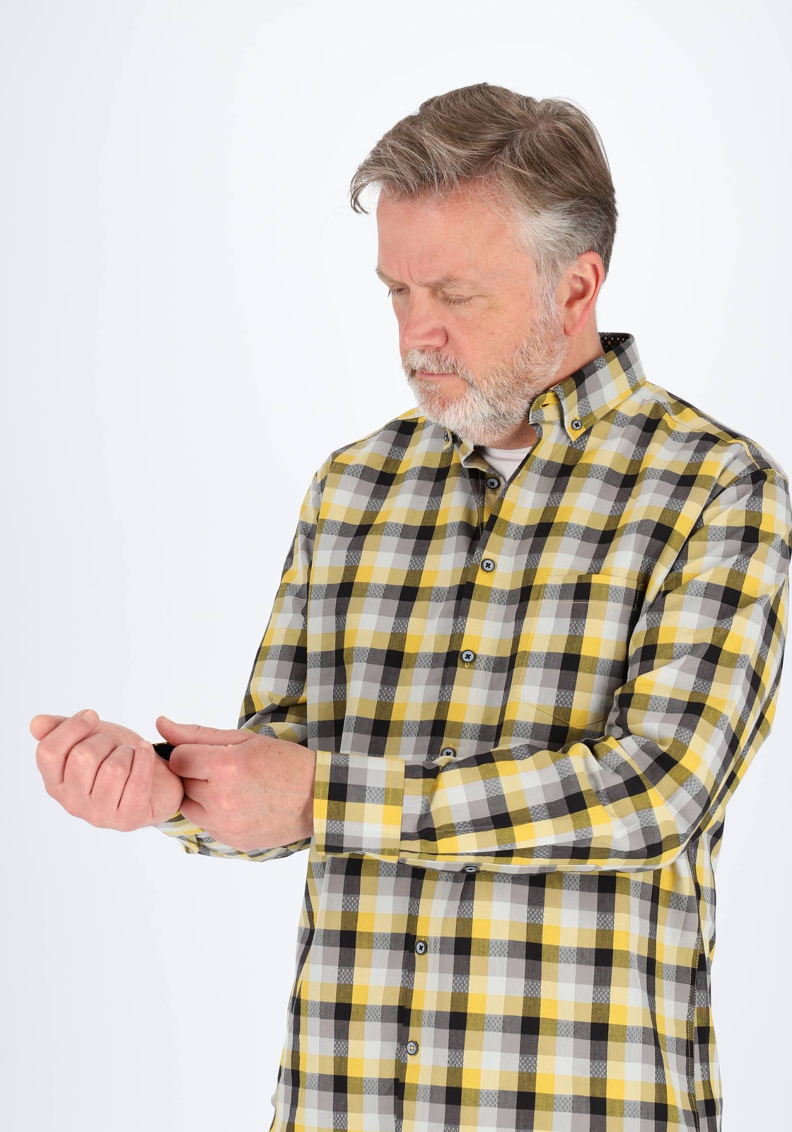 Redmond modern fit overhemd, popeline, zwart geruit Redmond modern fit overhemd, popeline, zwart geruit