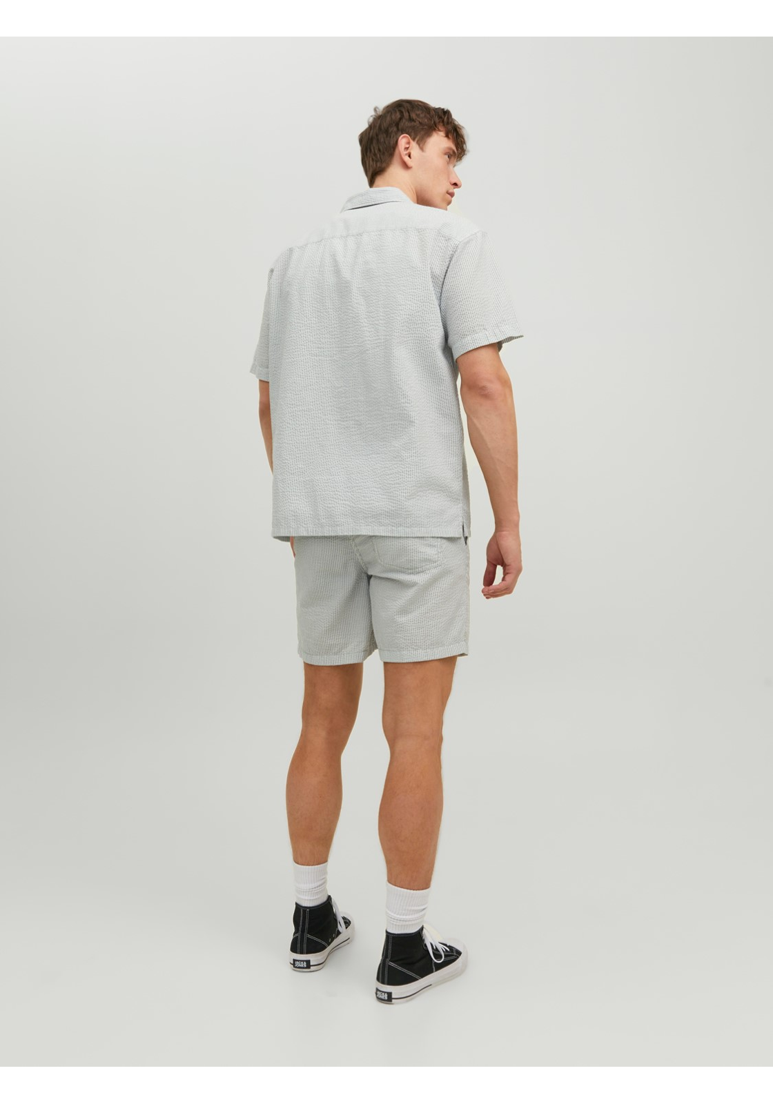 image_5_jj__4220353__back1jpgvc7b6081351470edfbef57bed3341ef0f5449 JACK & JONES Jeff Jogger Seersucker regular fit, heren joggingbroek kort, grijs ecru