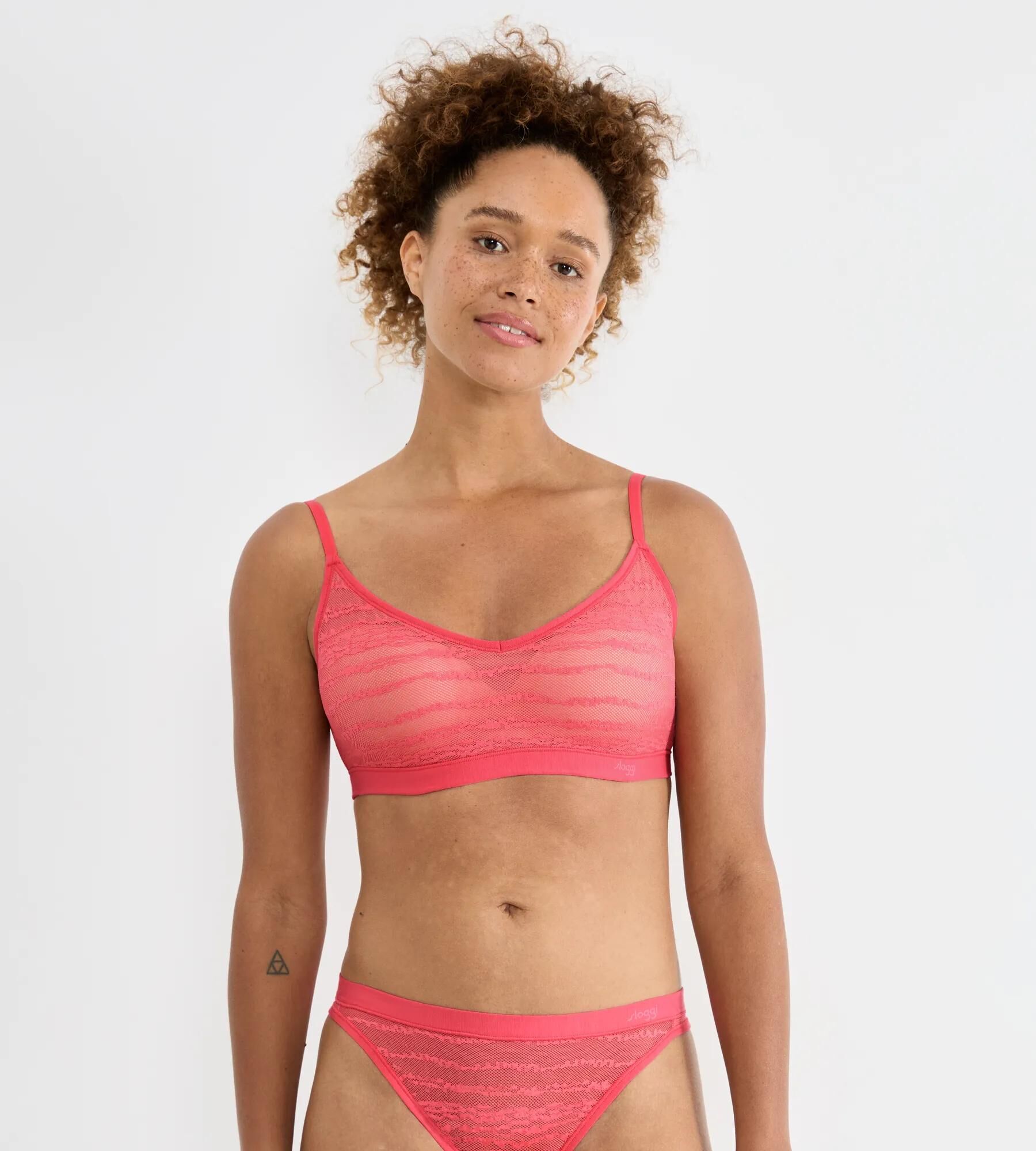 Sloggi Women FREE Evolve PU Lace, bralette, flamingo roze