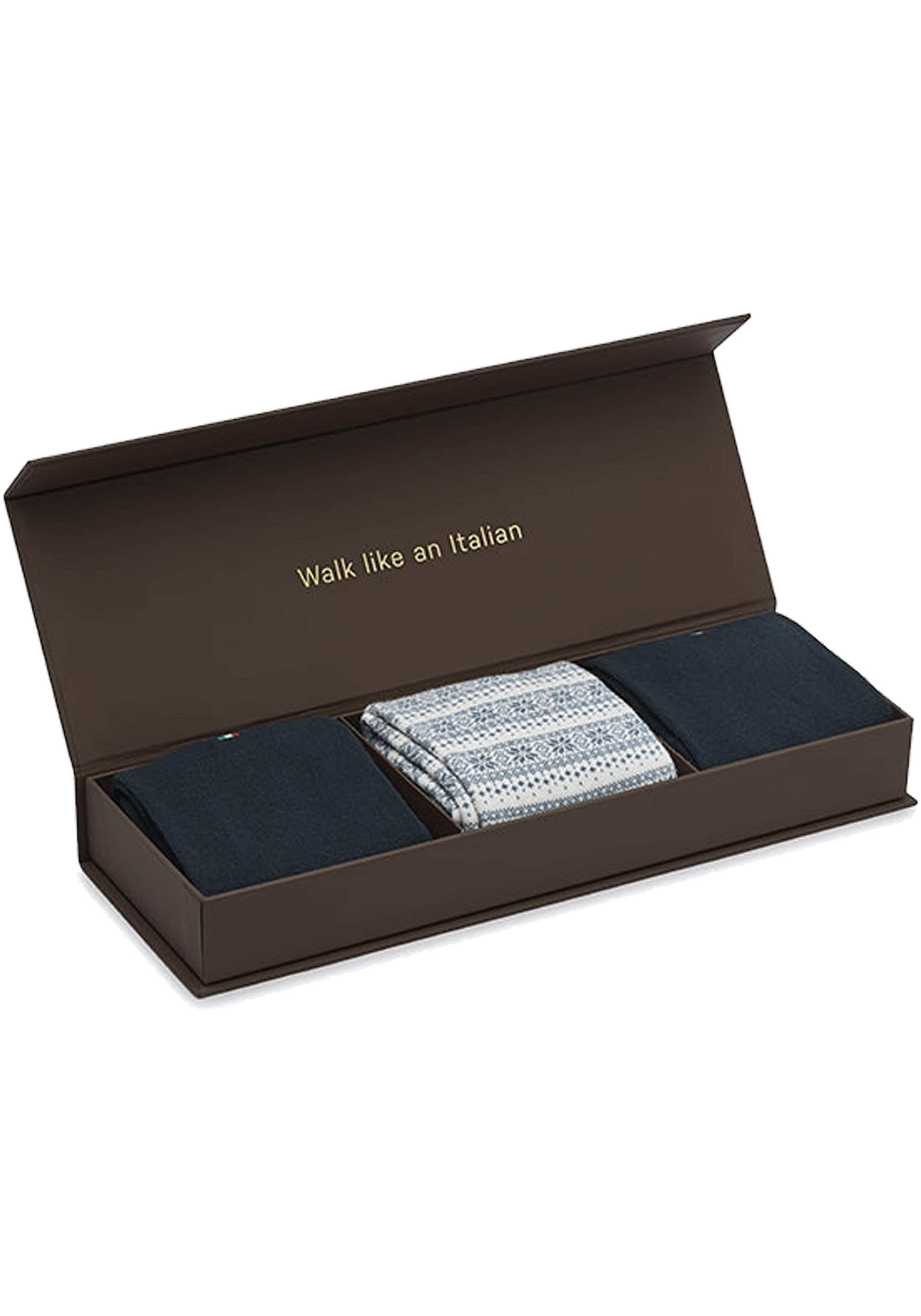 Carlo Lanza geschenkdoos 3 paar sokken, donkerblauw, en blauw met wit dessin