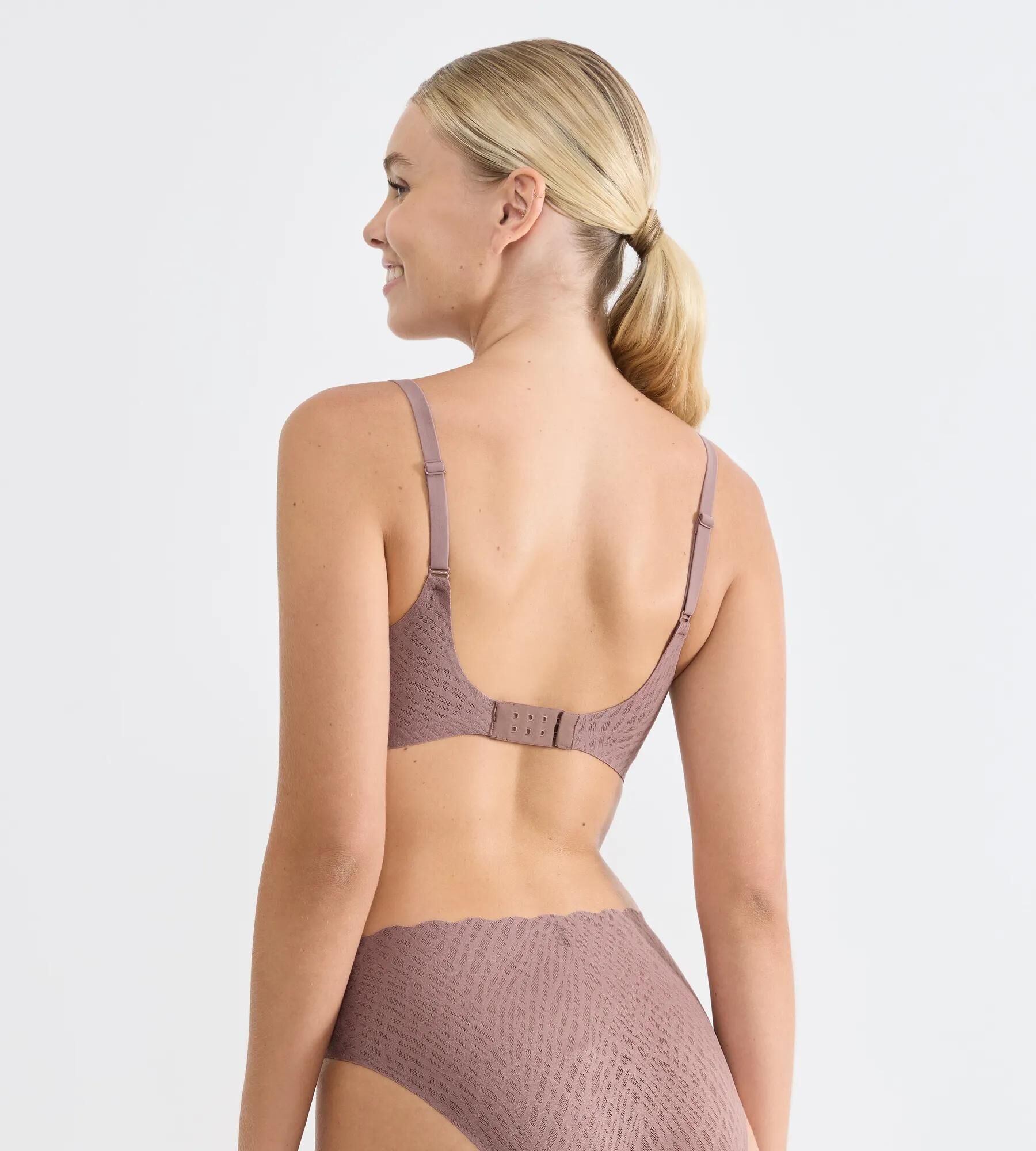 Sloggi Women ZERO Feel Bliss THE UP P Bra, BH, donkerbruin
