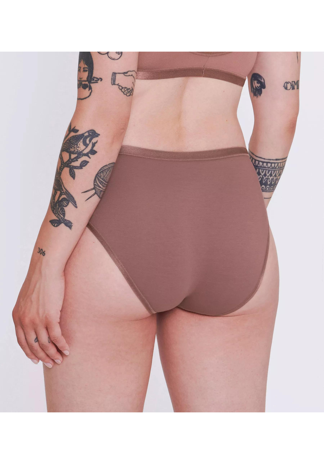 image_6_10031895_1141_4jpgdate-modefied2023-09-14T223 Sloggi Women Romance Tai (1-pack), dames slip, donkerbruin