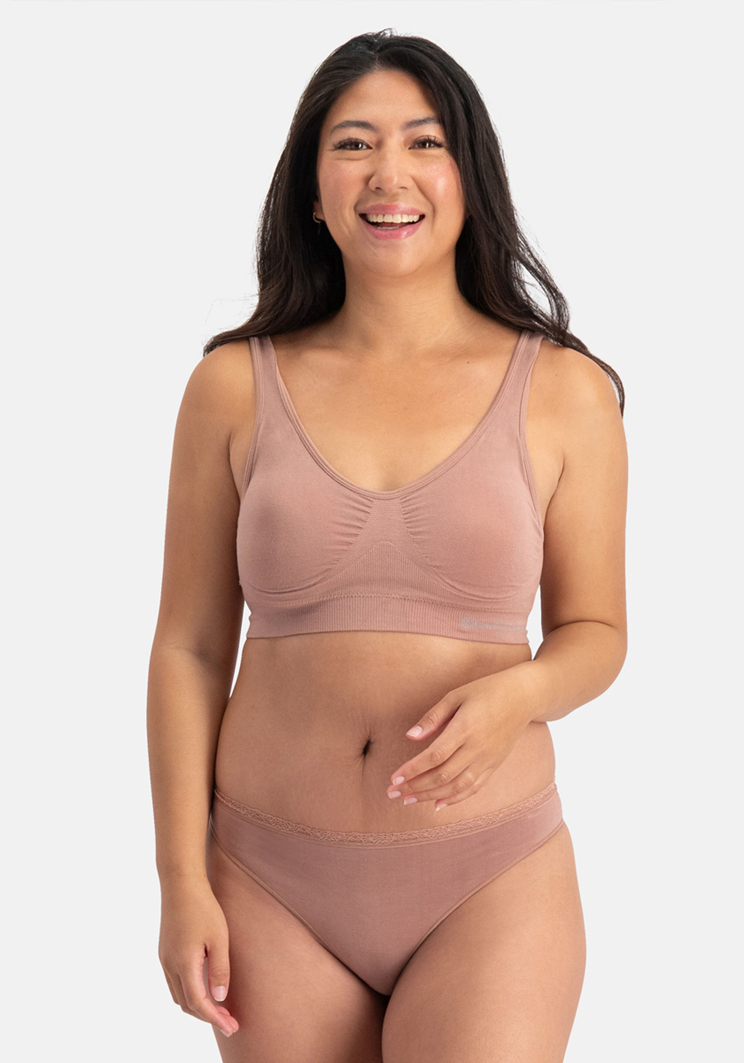 Bamboo Basics Amber seamless thong with lace edge (3-pack), dames string naadloos, beige
