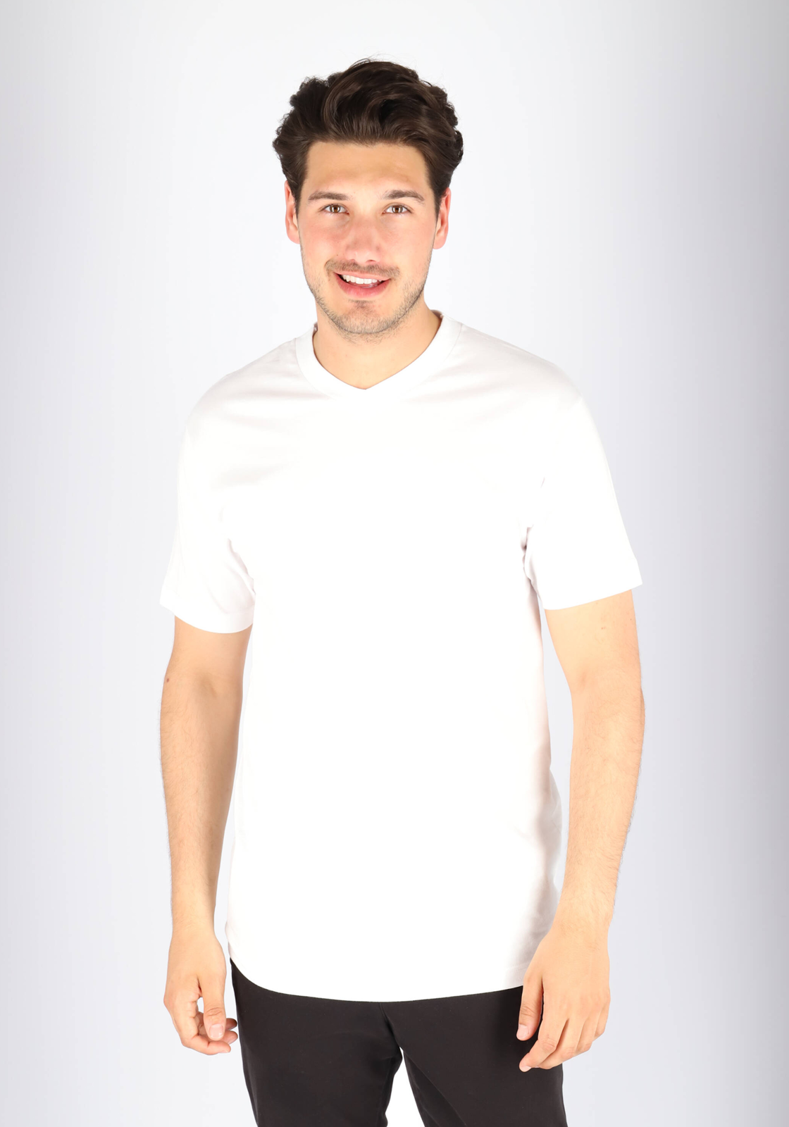 03-7141094842534-social-Shoot_Milan_893874_Vent-tm_juni_2028-basis-11-280-000_HR VENT wijd model T-shirt V-hals (2-pack), wit