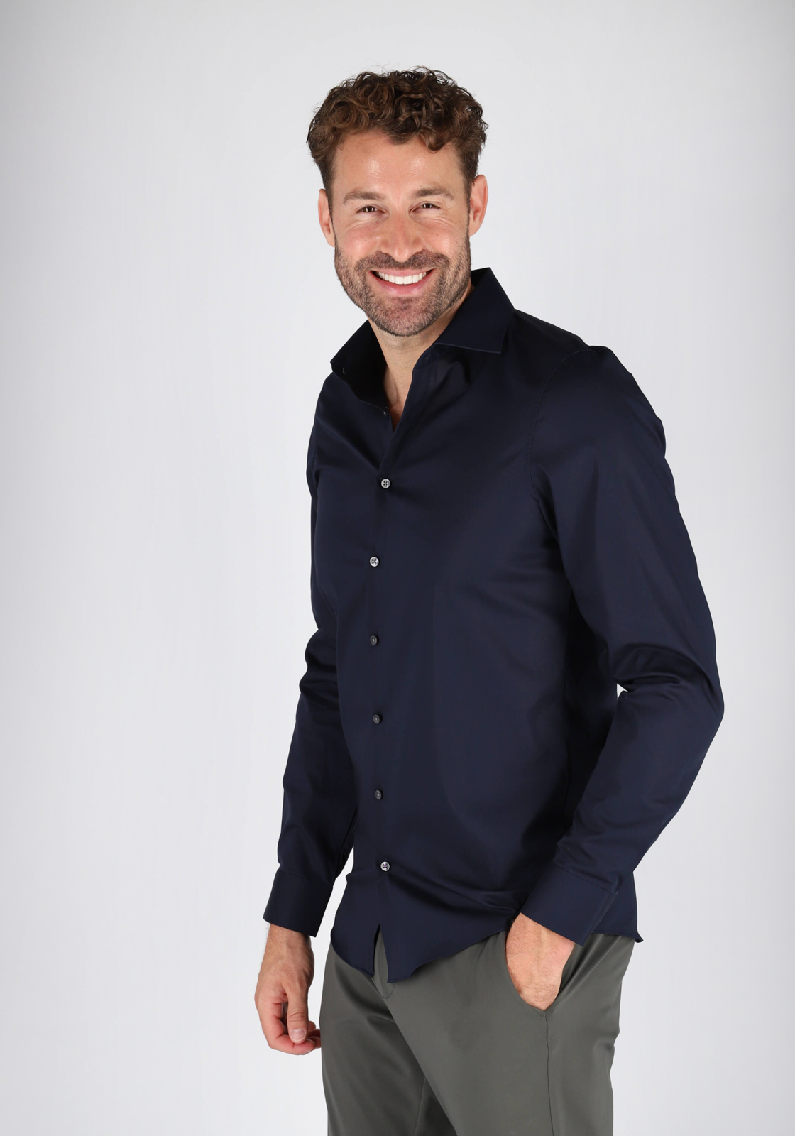 02-4049807310239-hemdvoorhem-Shoot_Auke_894535_Redmond-tm_juni_2028-basis-400130-19_HR Redmond slim fit overhemd, nacht blauw