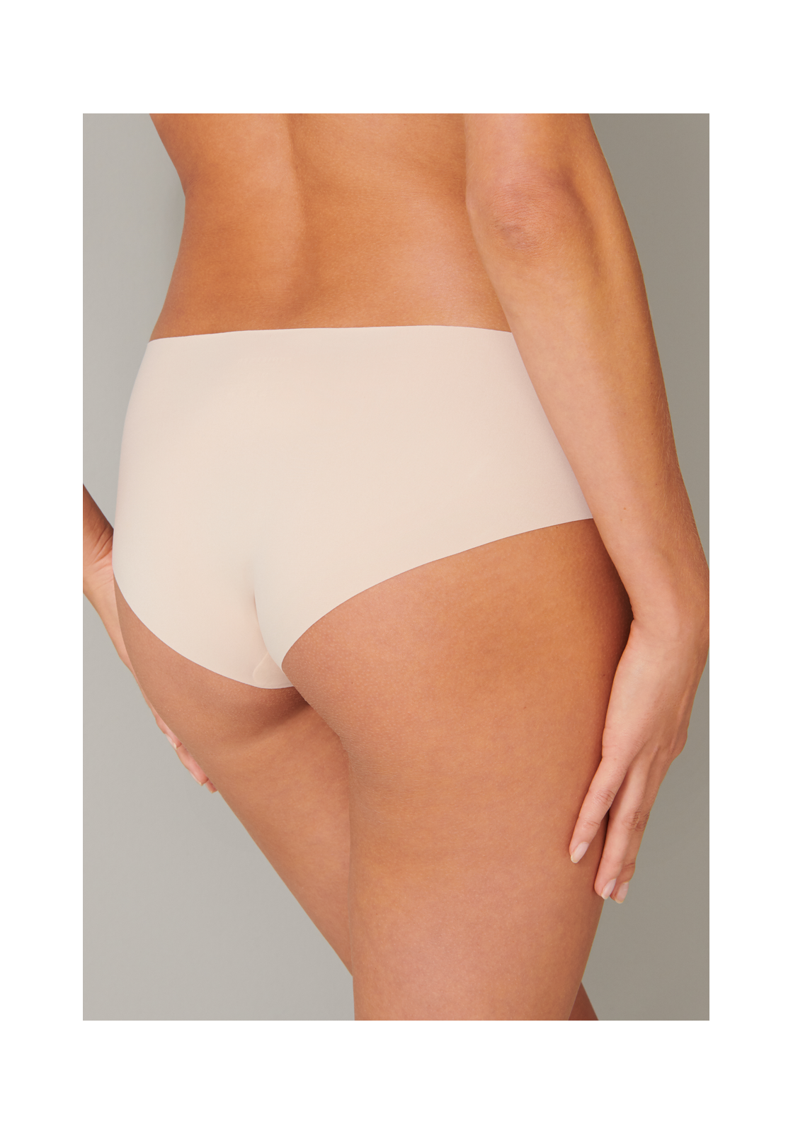 image_4_161923-410_1_1280x1280 SCHIESSER Invisible Light slip (1-pack), dames panty seamless sandkleur