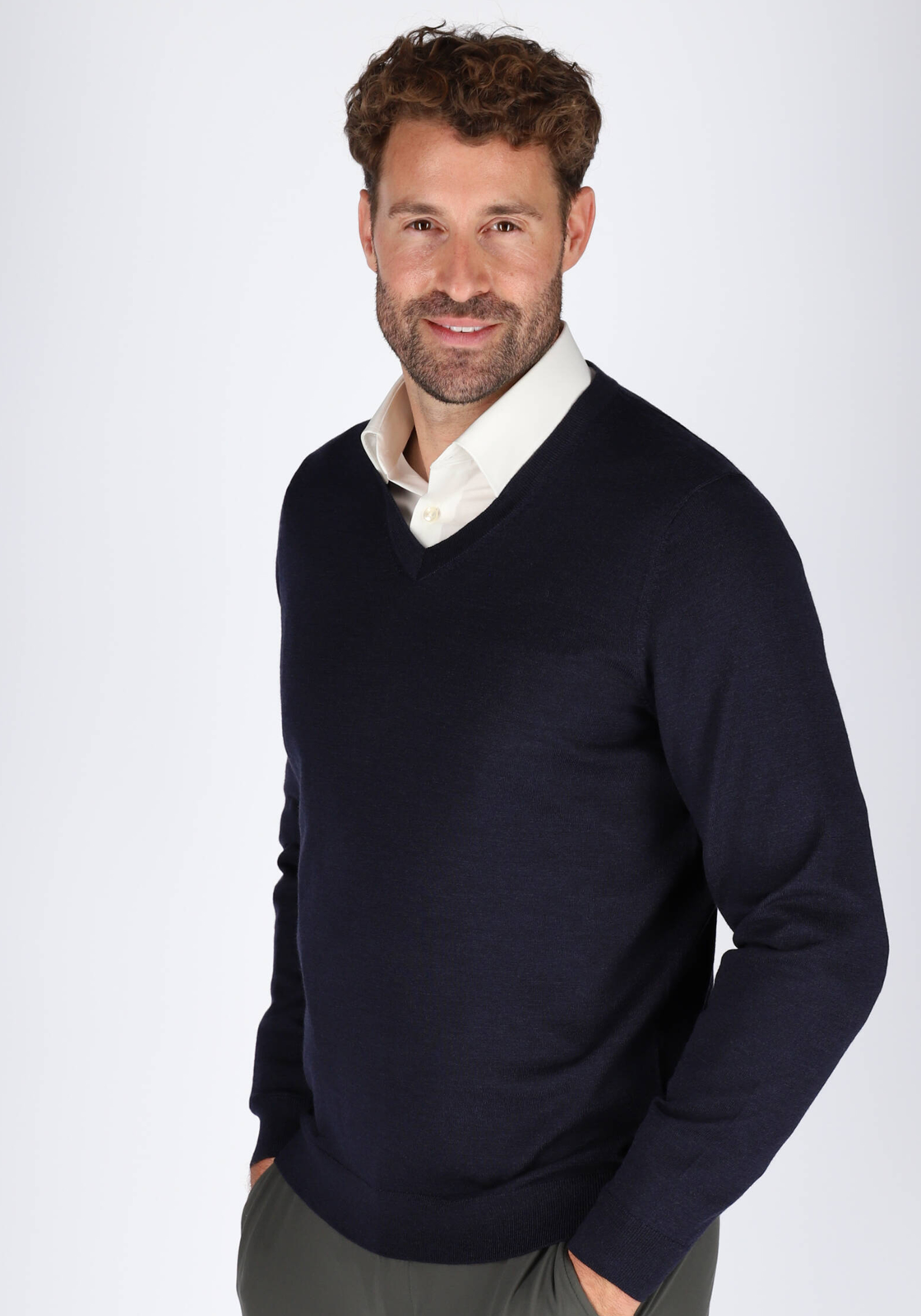 03-4055987814122-hemdvoorhem-Shoot_Auke_898092_Marvelis-tm_juni_2028-basis-6320-25-18_HR MARVELIS heren trui wol, V-hals, donkerblauw
