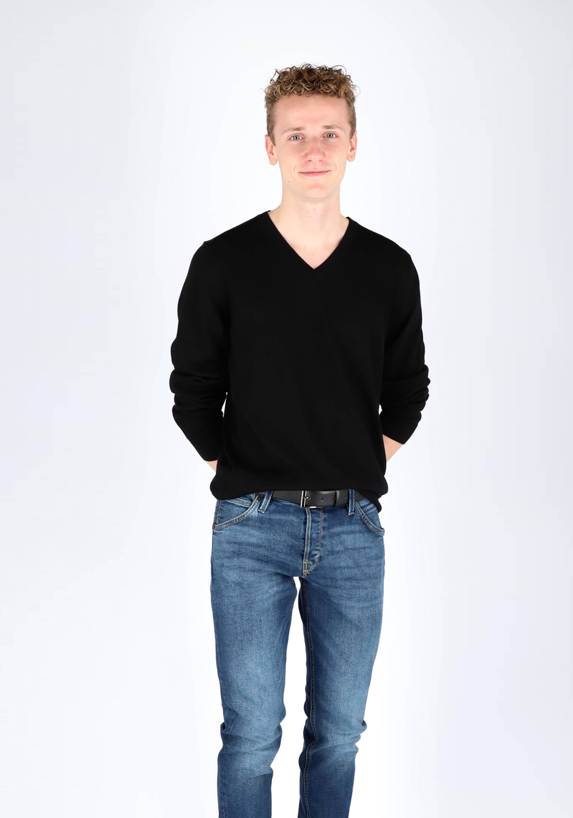 10-4055987814429-modellenfotos-tm_feb_2028-6320-25-68_HR MARVELIS heren trui wol, V-hals, zwart