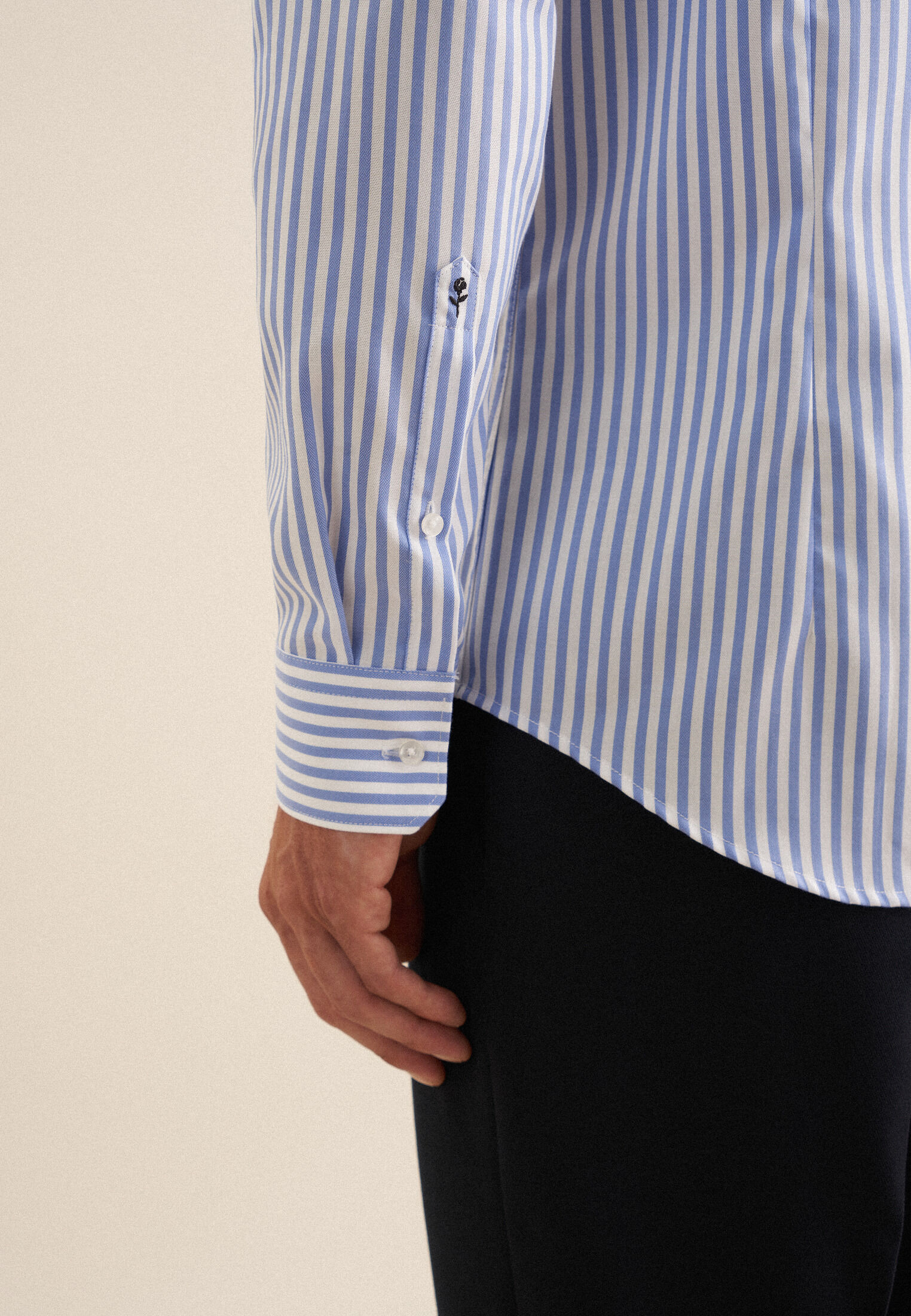 Seidensticker shaped fit overhemd, mouwlengte 7, popeline, blauw gestreept