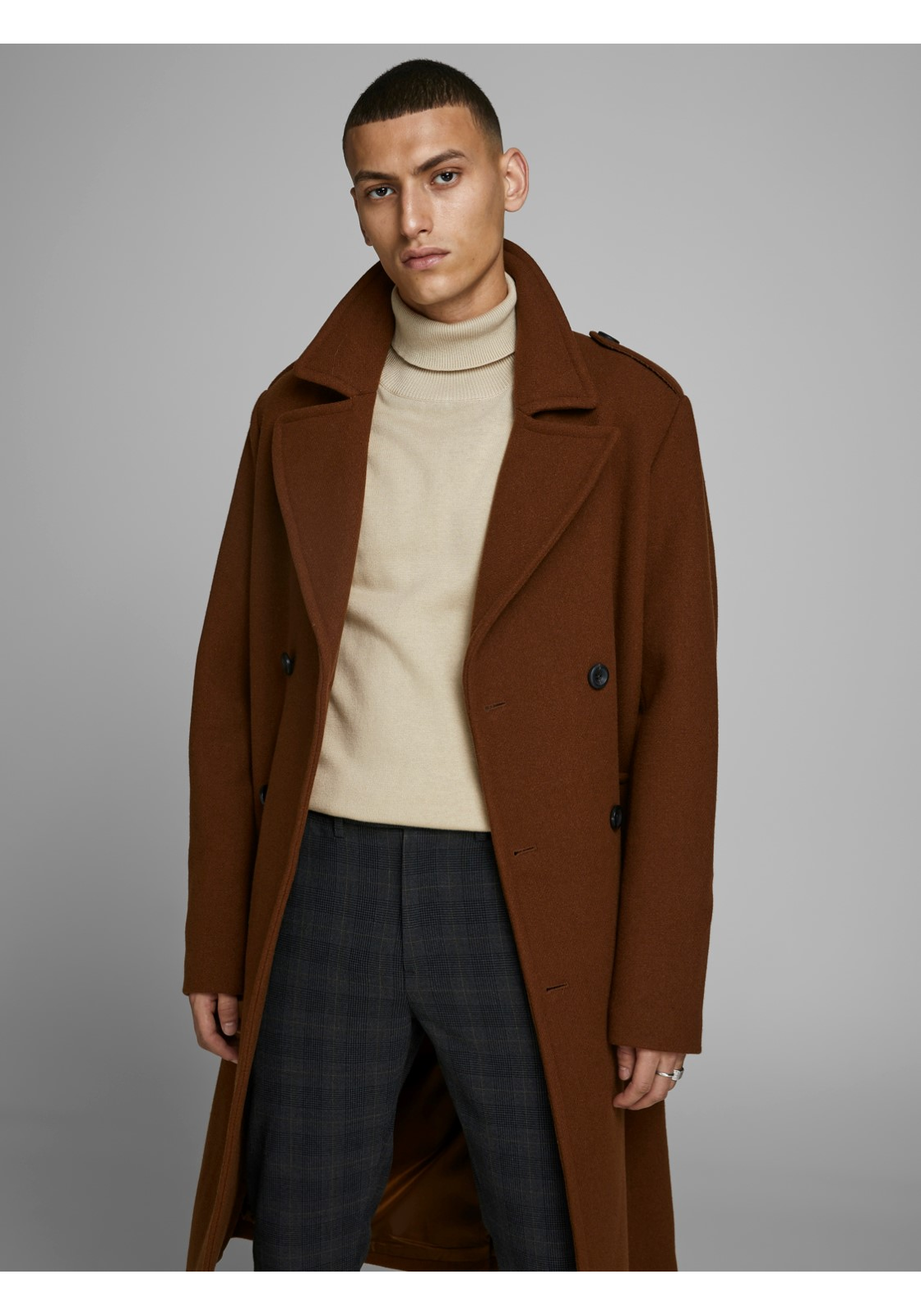 image_9_jj__3227854__creativejpgvc57932d2be32065cc70fae3b0655ed753c5b JACK & JONES Emil knit roll neck slim fit, heren pullover viscosemengsel met col, beige melange