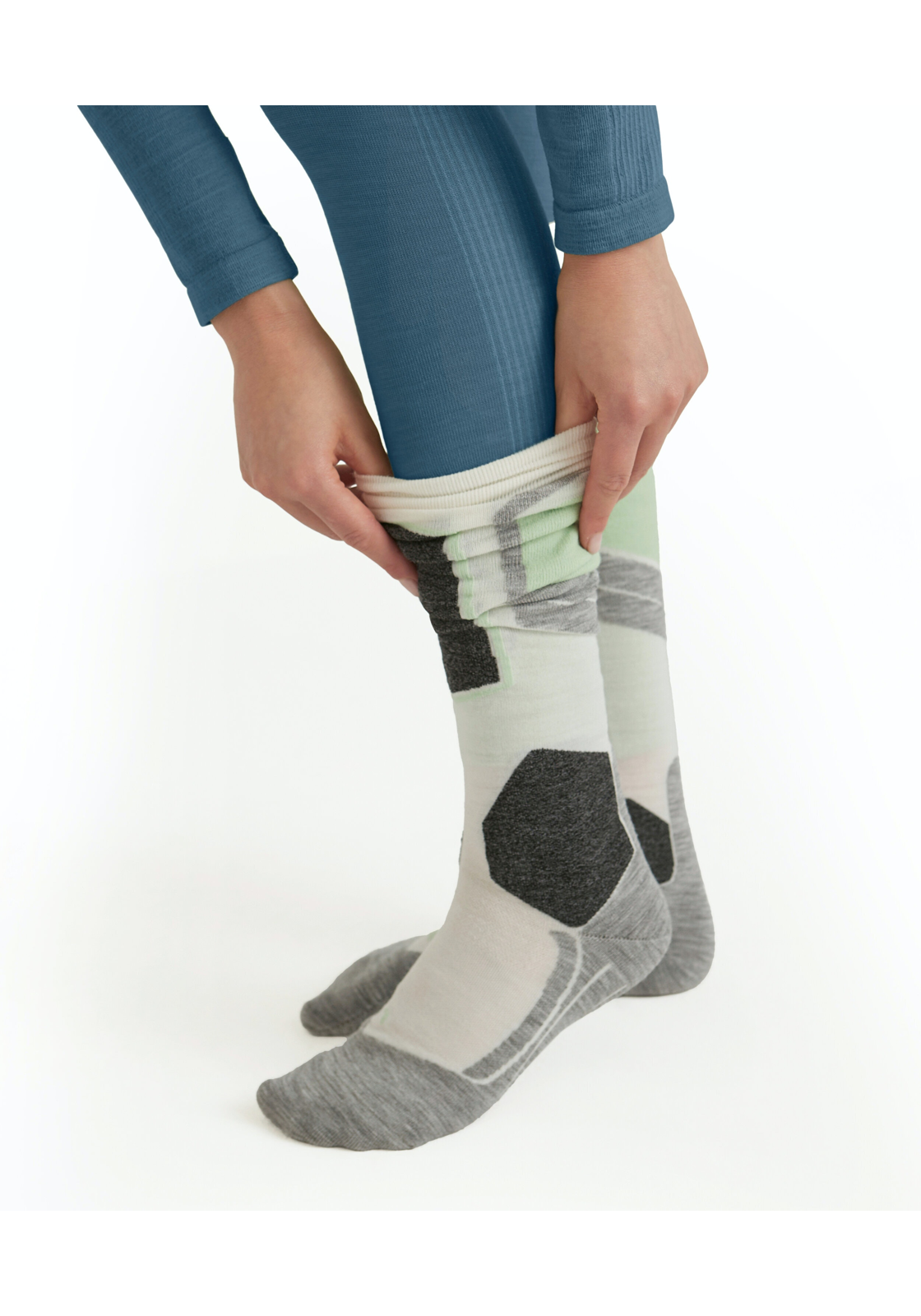 image_5_15016-3689-detail-2-6510e0bf7066djpgautofo FALKE dames tights Wool-Tech, thermobroek, blauw (capitain)