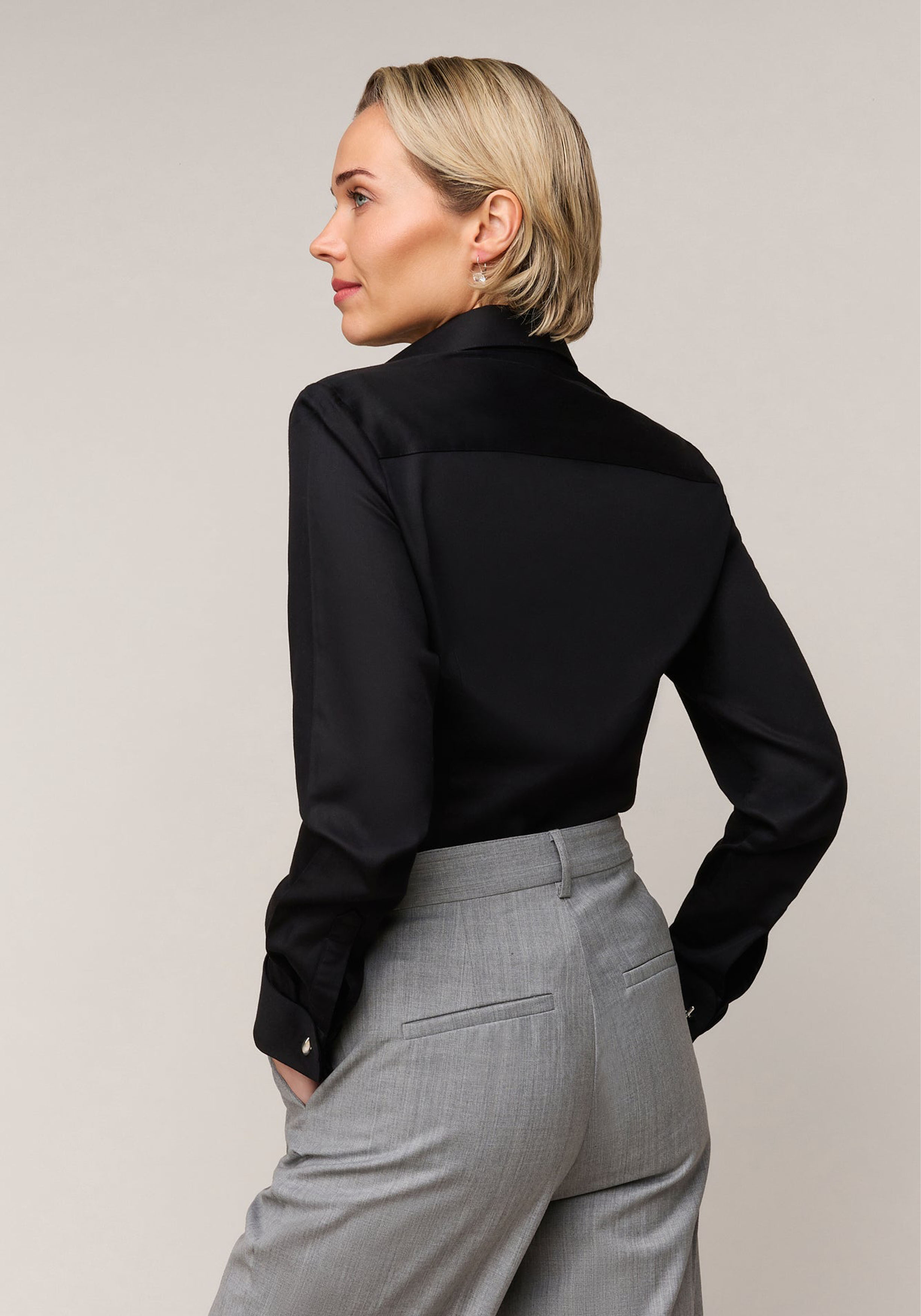 Vander Amsterdam damesblouse slim fit dubbele manchet, twill, zwart