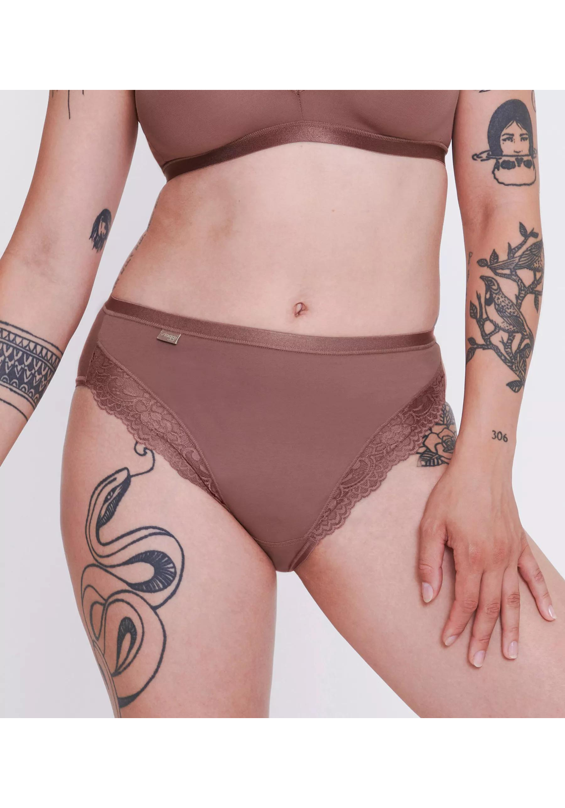 image_5_10031895_1141_3jpgdate-modefied2023-09-14T221 Sloggi Women Romance Tai (1-pack), dames slip, donkerbruin